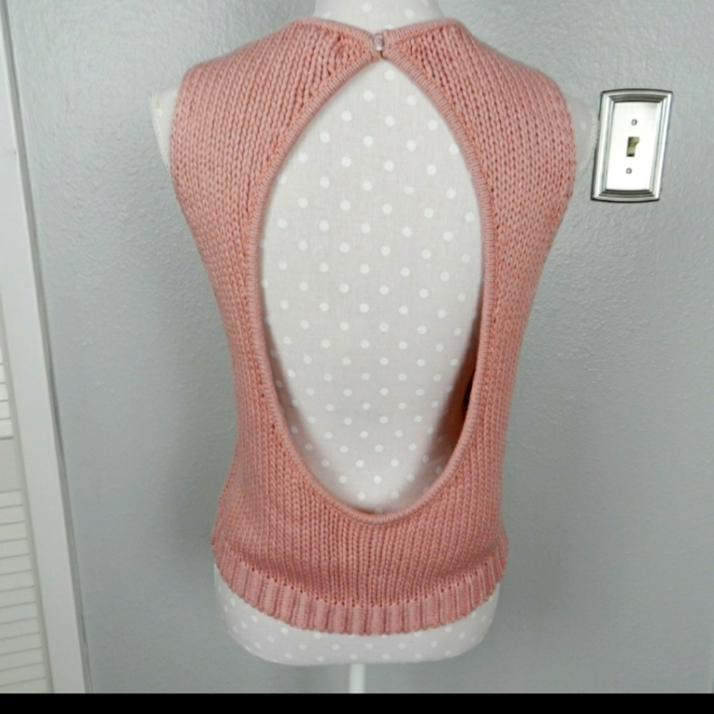Pink Sleeveless Sweater Tank w Back Cutout